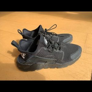 Nike Air Tennis Shoes